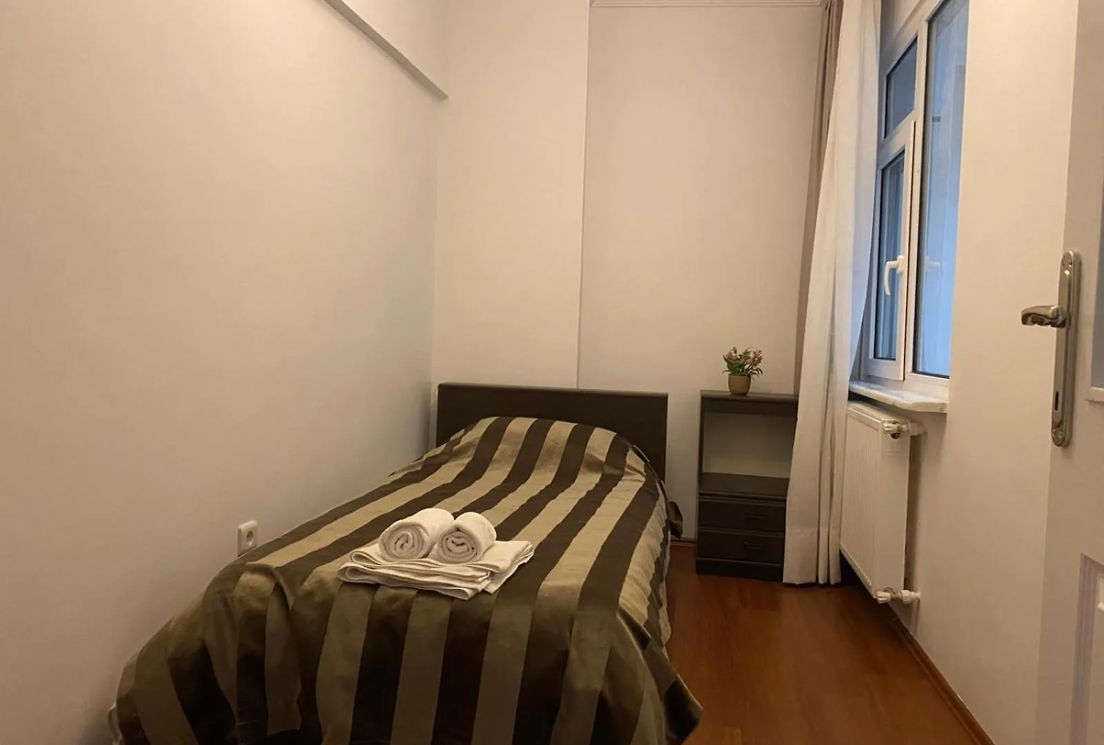 Fully Renovated Apartment Istanbul