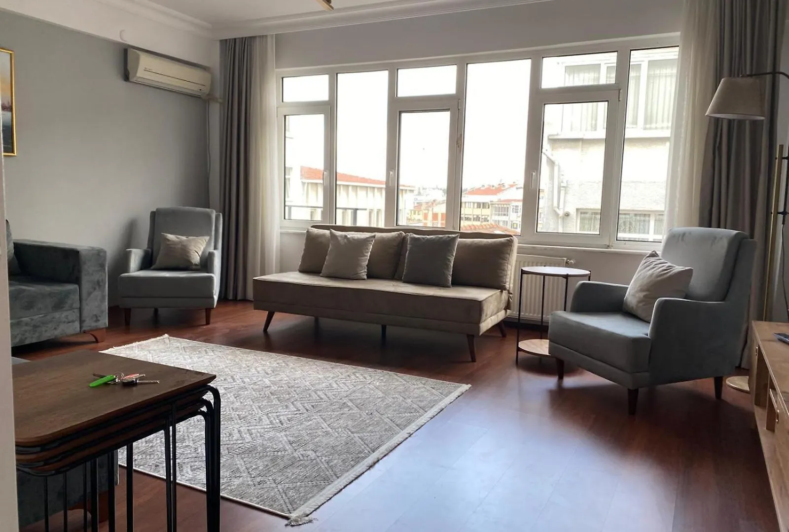 Fully Renovated Apartment Istanbul