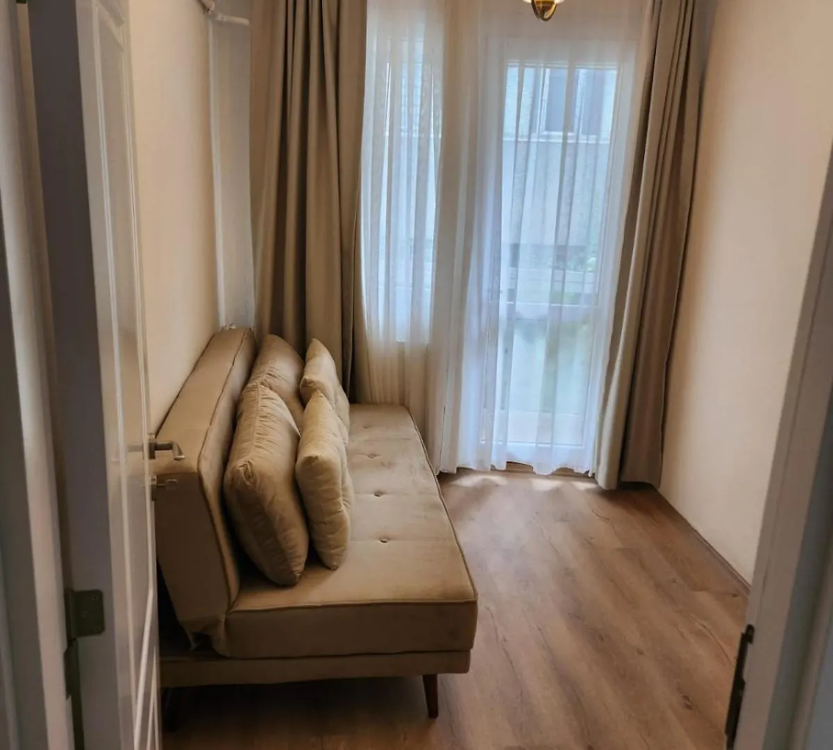 Fully Renovated Apartment Istanbul
